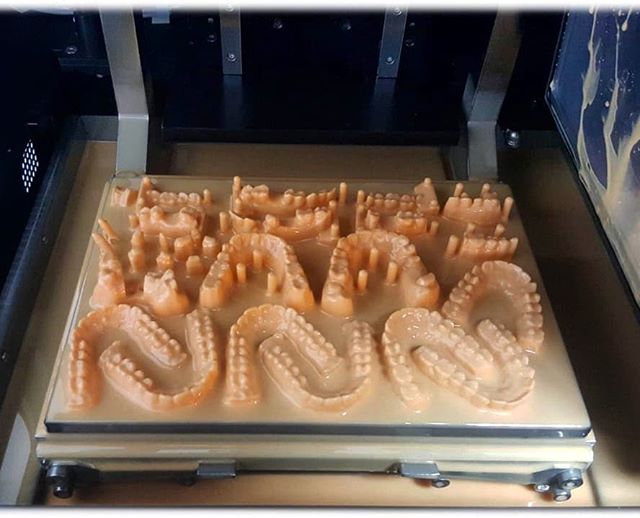 黎巴嫩牙科实验室利用EnvisionTEC 3D打印，制作高精度修复性牙模